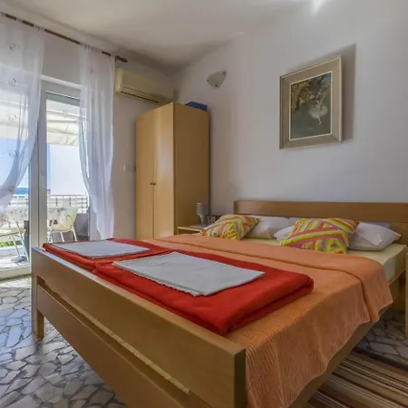 4801a Apartment *