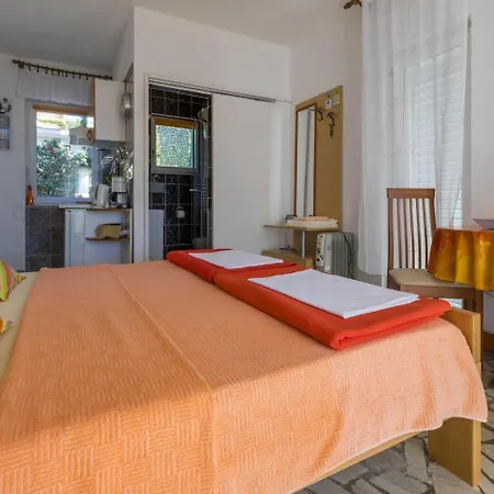 4801a Apartment Selce